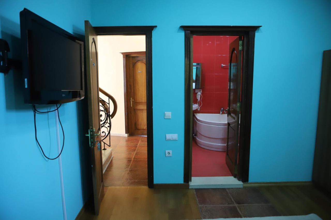 Hotel Black Sea House Batumi Exterior photo