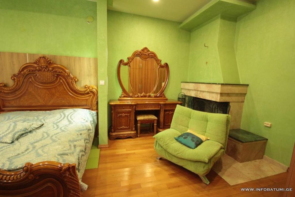 Hotel Black Sea House Batumi Exterior photo