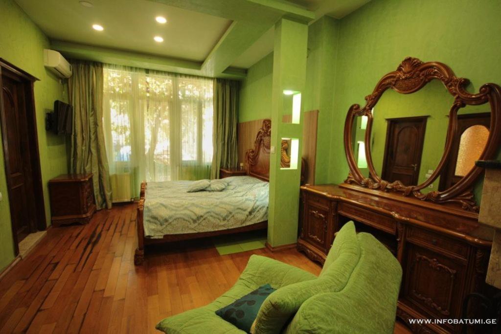 Hotel Black Sea House Batumi Exterior photo