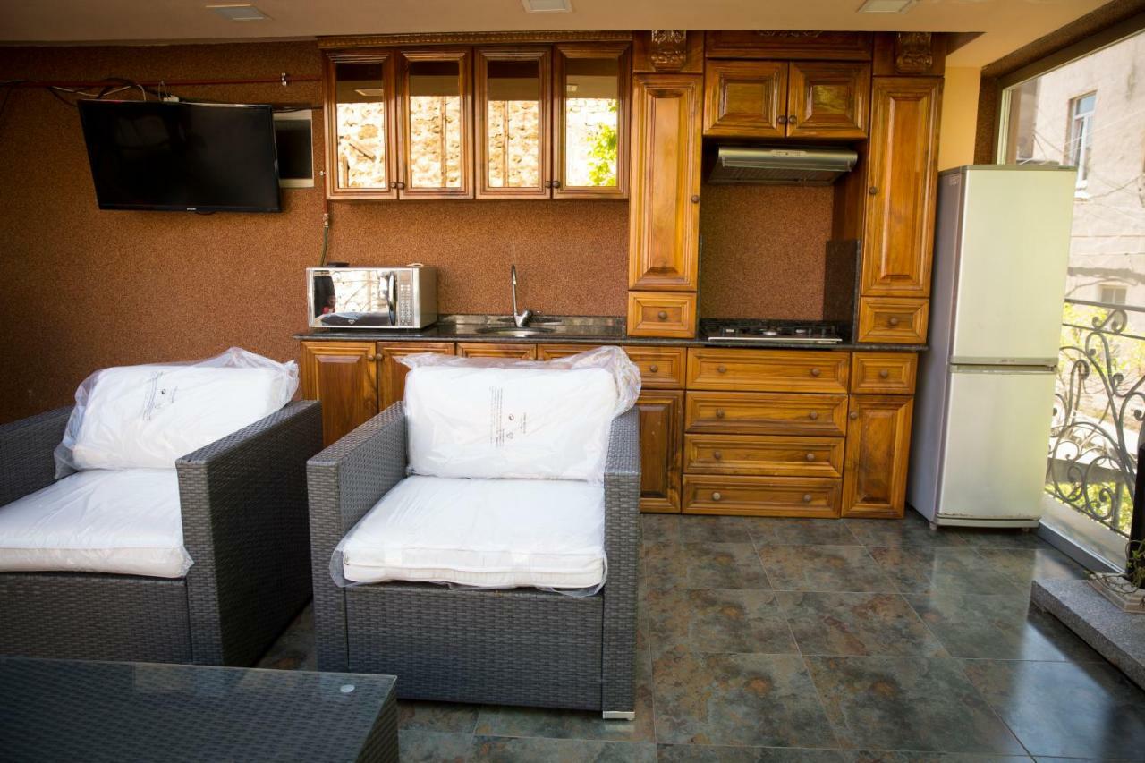 Hotel Black Sea House Batumi Exterior photo